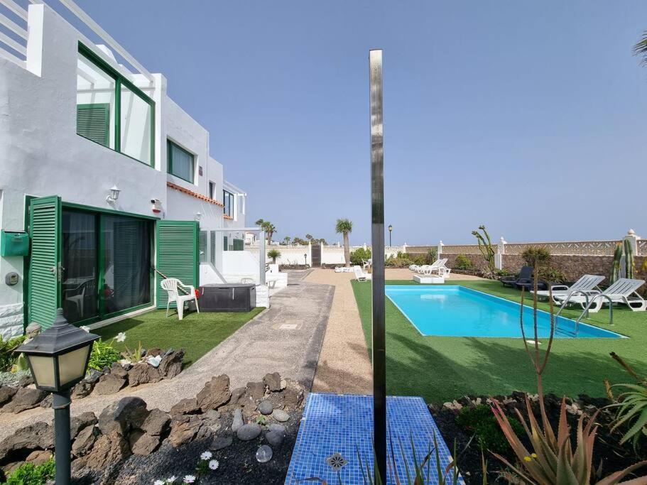 La Casa De Las Palomitas Corralejo Eksteriør billede