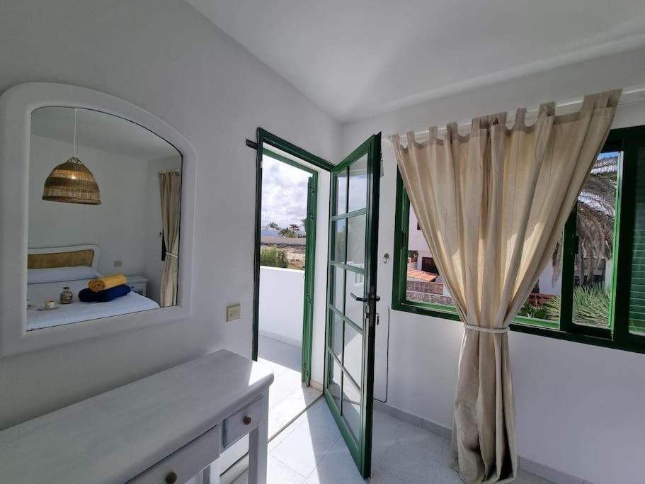 La Casa De Las Palomitas Corralejo Eksteriør billede